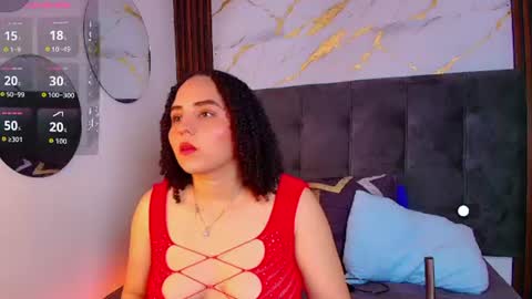 Sol Latiana online show from 07-01-26, 03:41