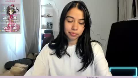 Snapshot of sol_lunaa23 chatting on 07-28-26, 06:42 sol online show from 07-28-26, 06:42