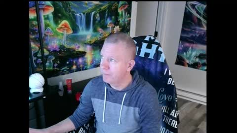 just ask  online show from 10-11-25, 03:21