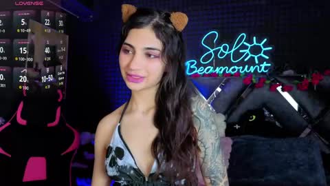 Snapshot of solbeaumont chatting on 04-24-26, 07:49 Sol online show from 04-24-26, 07:49