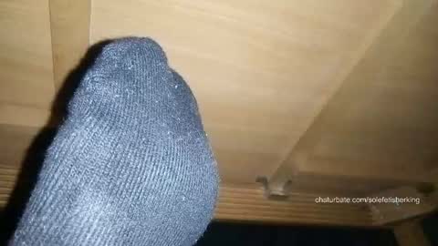 Snapshot of solefetisherking chatting on 09-17-25, 03:08 solefetisherking online show from 09-17-25, 03:08