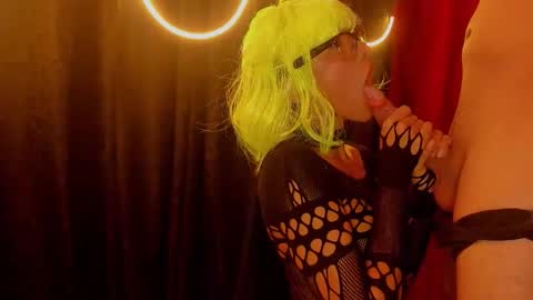 SoleiKairo online show from 09-16-25, 03:51