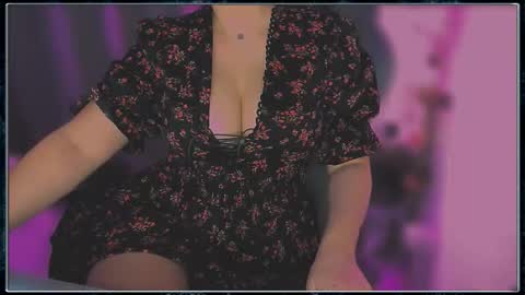 Gaby Solis online show from 12-01-25, 01:49