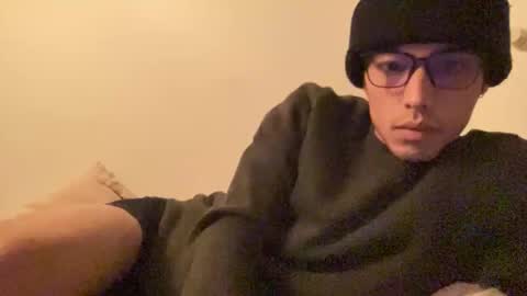 Snapshot of solmonier chatting on 12-15-25, 12:15 solmonier online show from 12-15-25, 12:15