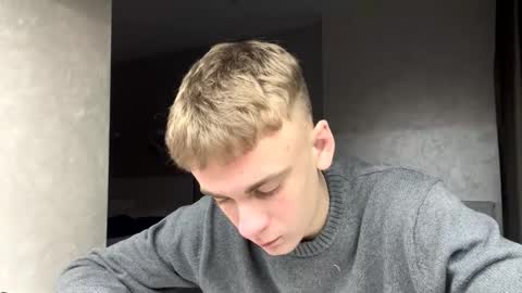 Snapshot of solofury chatting on 02-10-26, 04:11 Jett online show from 02-10-26, 04:11