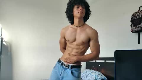 Hi Im Weller Check my Bio  online show from 04-16-26, 09:26