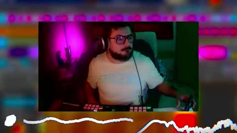 Snapshot of somebodyneutral chatting on 02-03-26, 02:10 orel online show from 02-03-26, 02:10