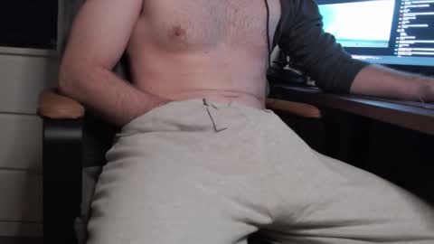 Snapshot of someone007980 chatting on 03-17-26, 08:34 Someone007980 online show from 03-17-26, 08:34