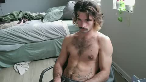 Snapshot of somerandom1109 chatting on 10-27-25, 08:13 somerandom1109 online show from 10-27-25, 08:13