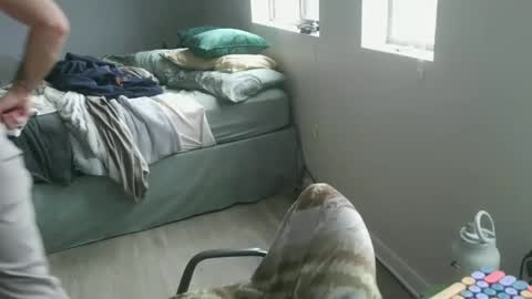 Snapshot of somerandom1109 chatting on 11-20-25, 06:40 somerandom1109 online show from 11-20-25, 06:40