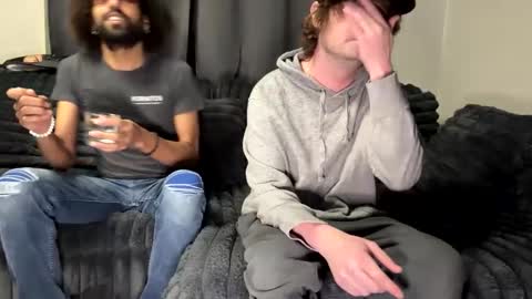 Snapshot of sometimesthingsget chatting on 12-08-24, 01:24 JD online show from 12-08-24, 01:24