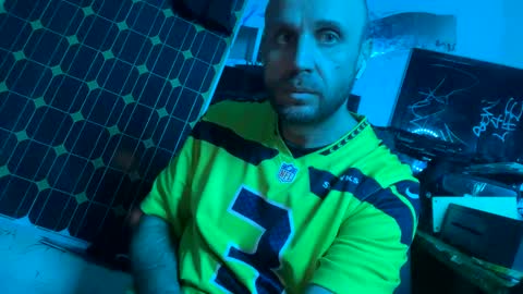 Snapshot of son_e_blacc chatting on 01-25-25, 08:00 Soni online show from 01-25-25, 08:00