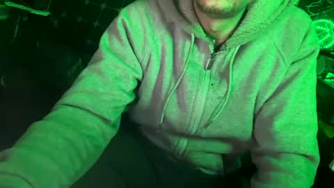 Snapshot of son_e_blacc chatting on 02-05-25, 02:37 Soni online show from 02-05-25, 02:37