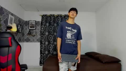 son_hades online show from 11-08-25, 07:45