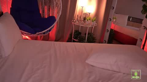 Snapshot of sonalegend_ chatting on 09-18-25, 05:59 My name isSonya online show from 09-18-25, 05:59