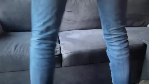 Sondages online show from 02-11-26, 08:19