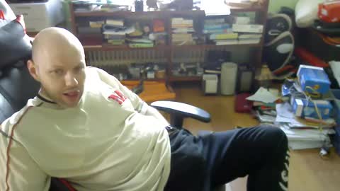 Tom online show from 02-23-25, 02:46