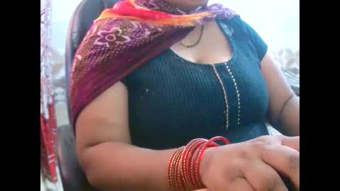 Snapshot of soni88888 chatting on 12-07-24, 05:04 soni88888 online show from 12-07-24, 05:04