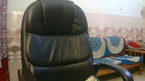 Snapshot of soni88888 chatting on 01-31-25, 05:51 soni88888 online show from 01-31-25, 05:51