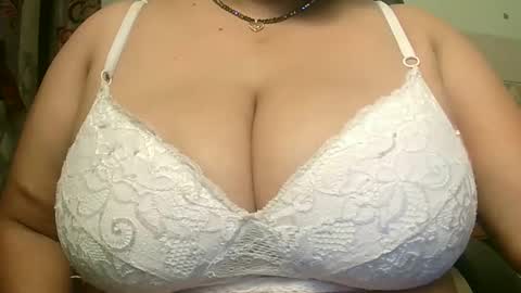 Snapshot of soni88888 chatting on 02-26-25, 11:15 soni88888 online show from 02-26-25, 11:15