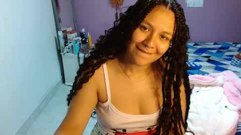 sonialatin69 online show from 12-27-24, 11:21