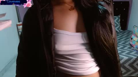 sonialatin69 online show from 01-14-25, 07:17