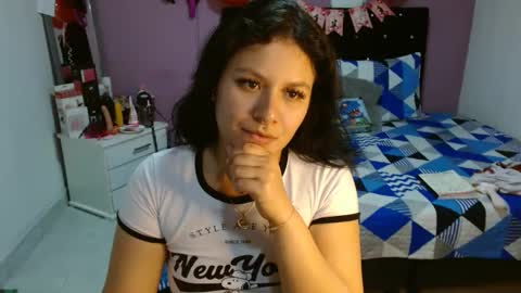 sonialatin69 online show from 02-13-25, 09:06