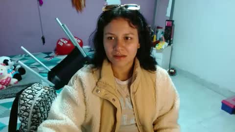 sonialatin69 online show from 03-10-25, 10:02