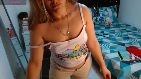 sonialatin69 online show from 09-13-25, 12:43