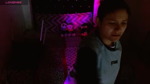 sonialatin69 online show from 11-08-25, 01:06