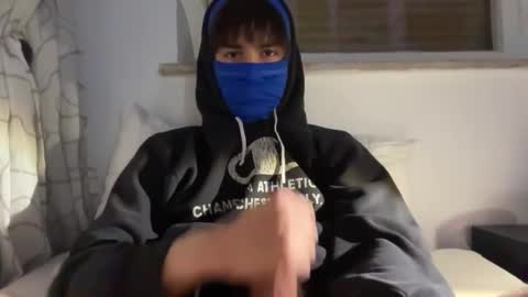 sonny_moore_ online show from 01-08-26, 10:12