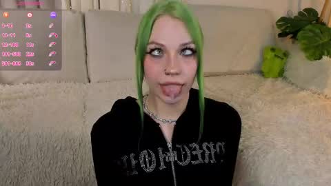 Your ghost wife online show from 02-08-26, 10:57