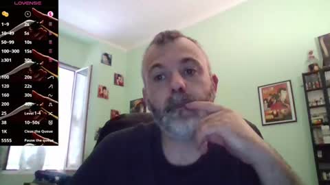 Snapshot of sonoboris chatting on 06-15-26, 09:22 sonoboris online show from 06-15-26, 09:22