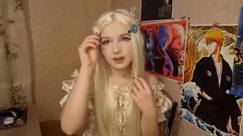 Snapshot of sonwosick chatting on 02-16-26, 05:31 Mila online show from 02-16-26, 05:31