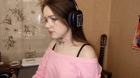 Snapshot of sonwosick chatting on 02-28-26, 05:14 Mila online show from 02-28-26, 05:14