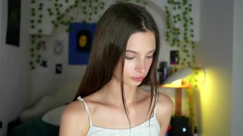 Snapshot of sonyaericsson chatting on 07-08-26, 08:52 Eva 3 online show from 07-08-26, 08:52