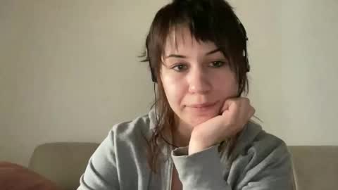 Snapshot of sonyangel chatting on 04-09-26, 11:48 Sony online show from 04-09-26, 11:48