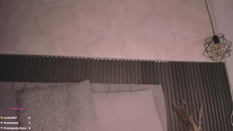 Snapshot of sophi_carter chatting on 06-13-26, 12:58 Sophi online show from 06-13-26, 12:58