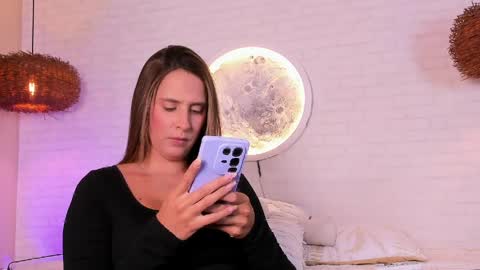 sophi_cooper29 online show from 04-04-26, 10:40