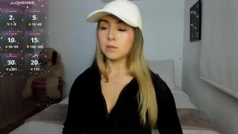 Sofi online show from 04-14-26, 01:11