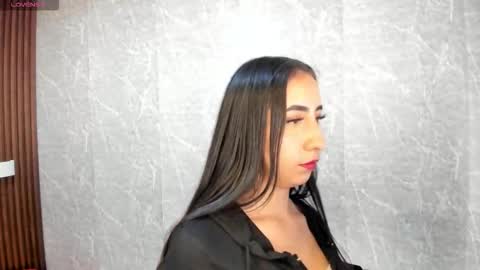 Sophi Thaylorr online show from 01-19-26, 01:15