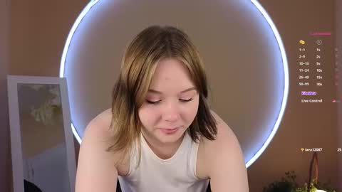 Sophie online show from 10-12-25, 11:42