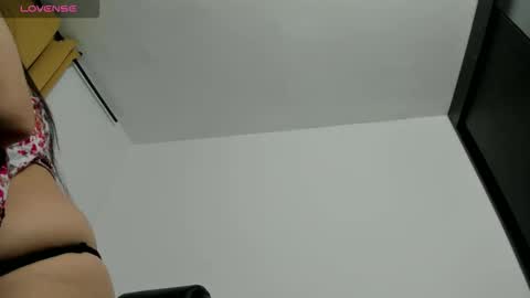 sophia_118 online show from 11-20-25, 07:24