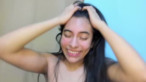Snapshot of sophia_118 chatting on 05-18-26, 05:52 sophia_118 online show from 05-18-26, 05:52