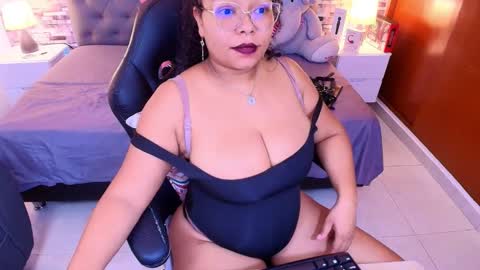 Sofia online show from 11-26-25, 08:21