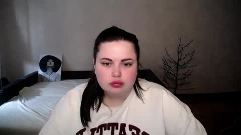 sophia__olsen online show from 04-04-26, 05:49