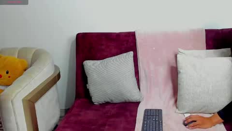 sophia CM online show from 05-15-26, 11:34