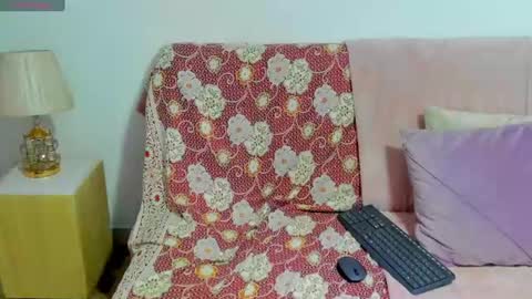 Snapshot of sophia_harry chatting on 06-13-26, 03:32 sophia CM online show from 06-13-26, 03:32