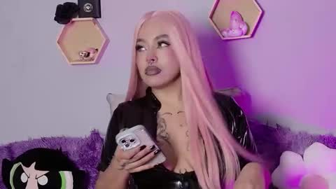 sophia online show from 01-16-26, 07:12