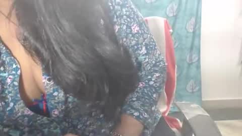 Sophia Tamil online show from 01-17-26, 05:45